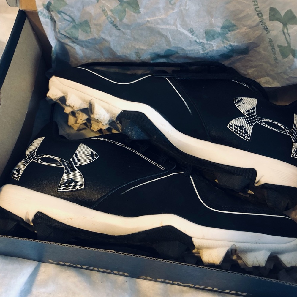 Womens under armour cleats.